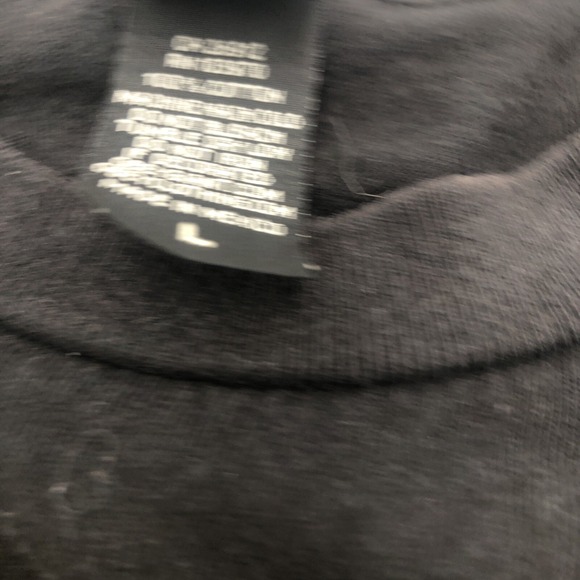 Men's Obey Short Sleeve Graphic TShirt Size Large Yellow Star Flower Graphics - Picture 12 of 16